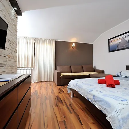 Spa & Heated Pool 3 * Sukošan